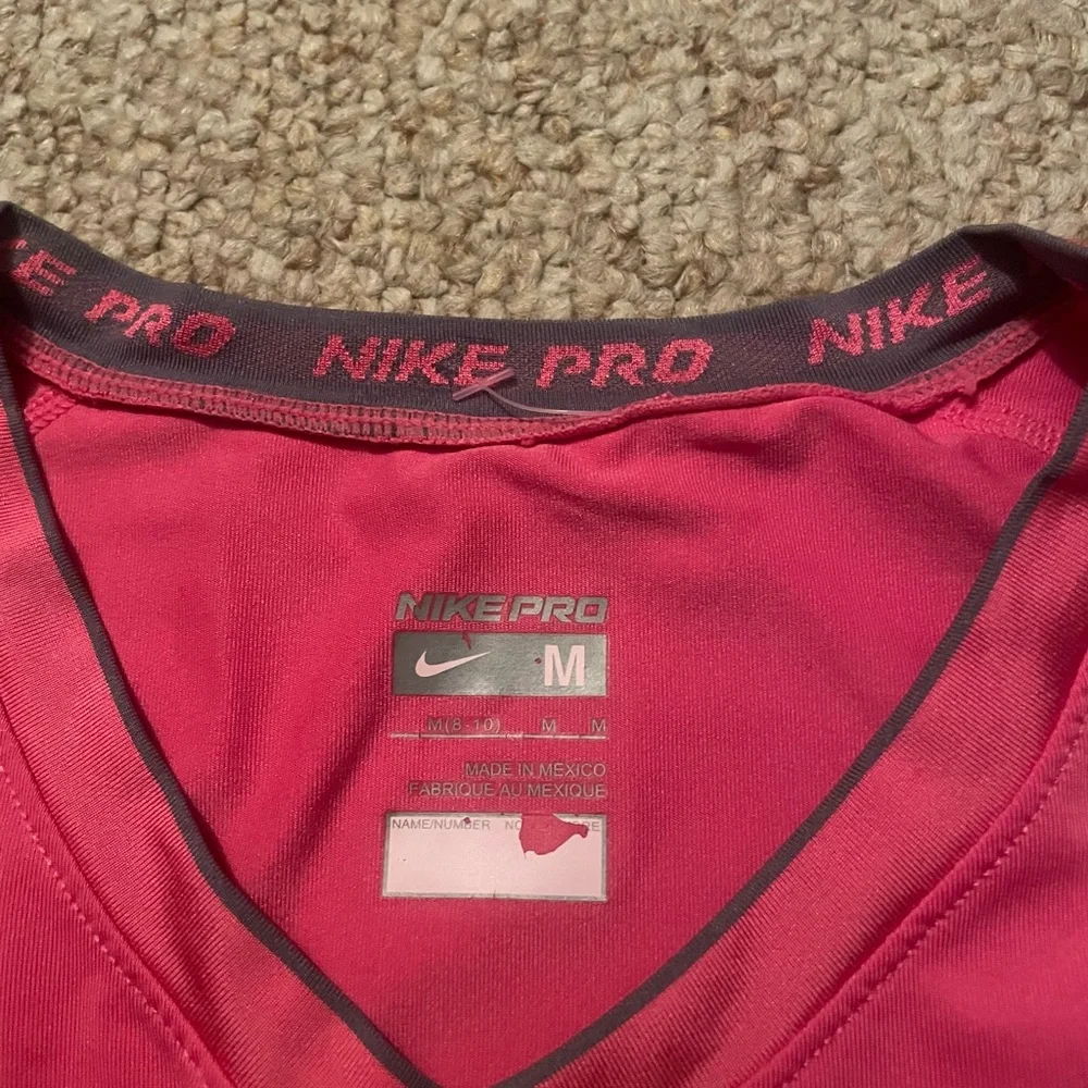 Nike Women’s Dri-FIT Sleeveless Training Top - Pink